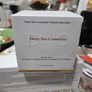 Expression Corrective Cream - White and Gold